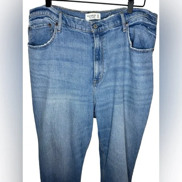 Abercrombie & Fitch The Ankle Straight Ultra High Rise Jeans 34/18 - Picture 2 of 7